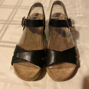 COPY - Laurie Women's Wedge Sandal